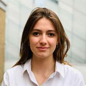 Anna-Sophie Harling headshot