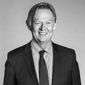 Stephen Woodford headshot